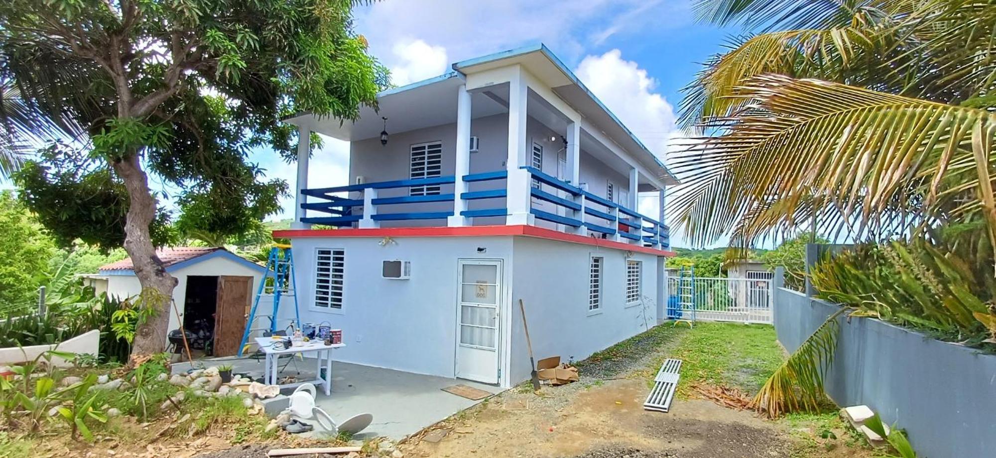Rooster Run Glamping Camping Has Rooftop And Off The Ground Glamping Experience For 1 To 16 In A Single Tent And Views Of The Rain Forrest And To Culebra Across The Atlantic Ocean W Tents, Linens, Deluxe Air Beds, Warm Shower And More At A Great Pric Vieques Exterior foto