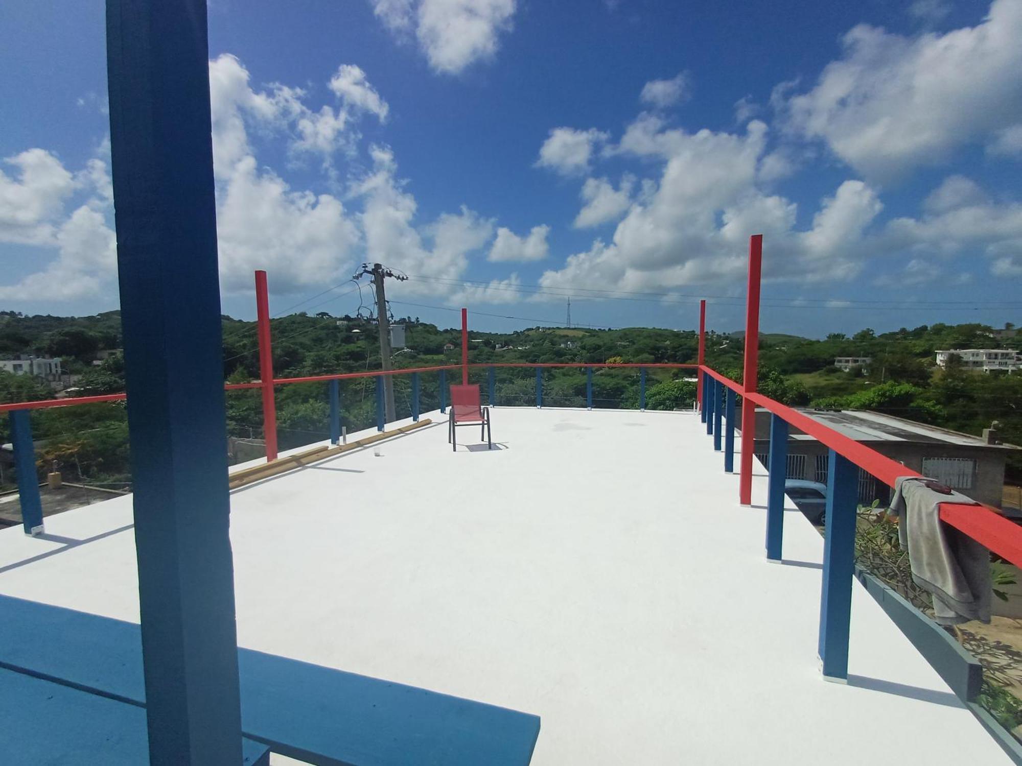 Rooster Run Glamping Camping Has Rooftop And Off The Ground Glamping Experience For 1 To 16 In A Single Tent And Views Of The Rain Forrest And To Culebra Across The Atlantic Ocean W Tents, Linens, Deluxe Air Beds, Warm Shower And More At A Great Pric Vieques Exterior foto