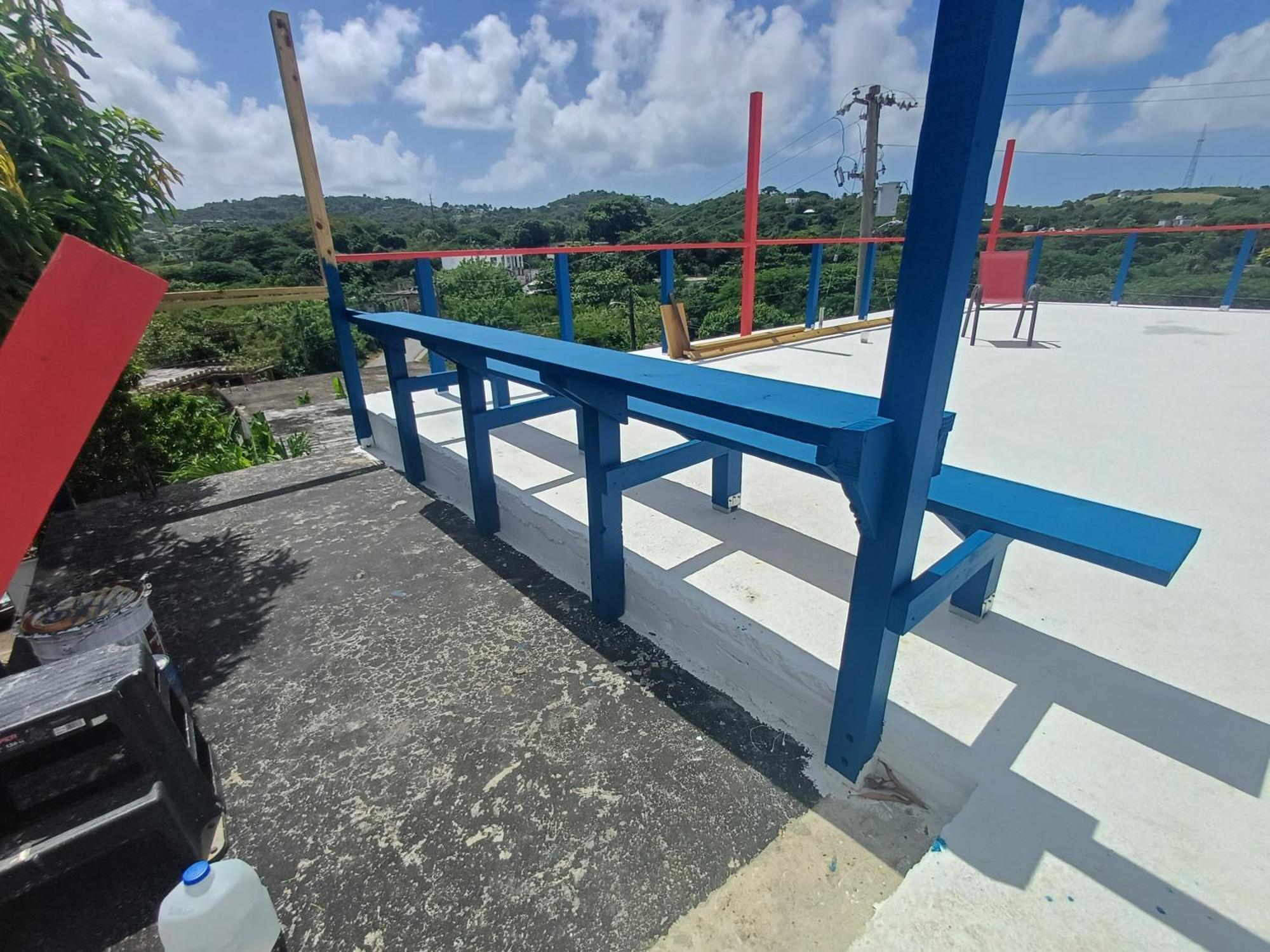 Rooster Run Glamping Camping Has Rooftop And Off The Ground Glamping Experience For 1 To 16 In A Single Tent And Views Of The Rain Forrest And To Culebra Across The Atlantic Ocean W Tents, Linens, Deluxe Air Beds, Warm Shower And More At A Great Pric Vieques Exterior foto