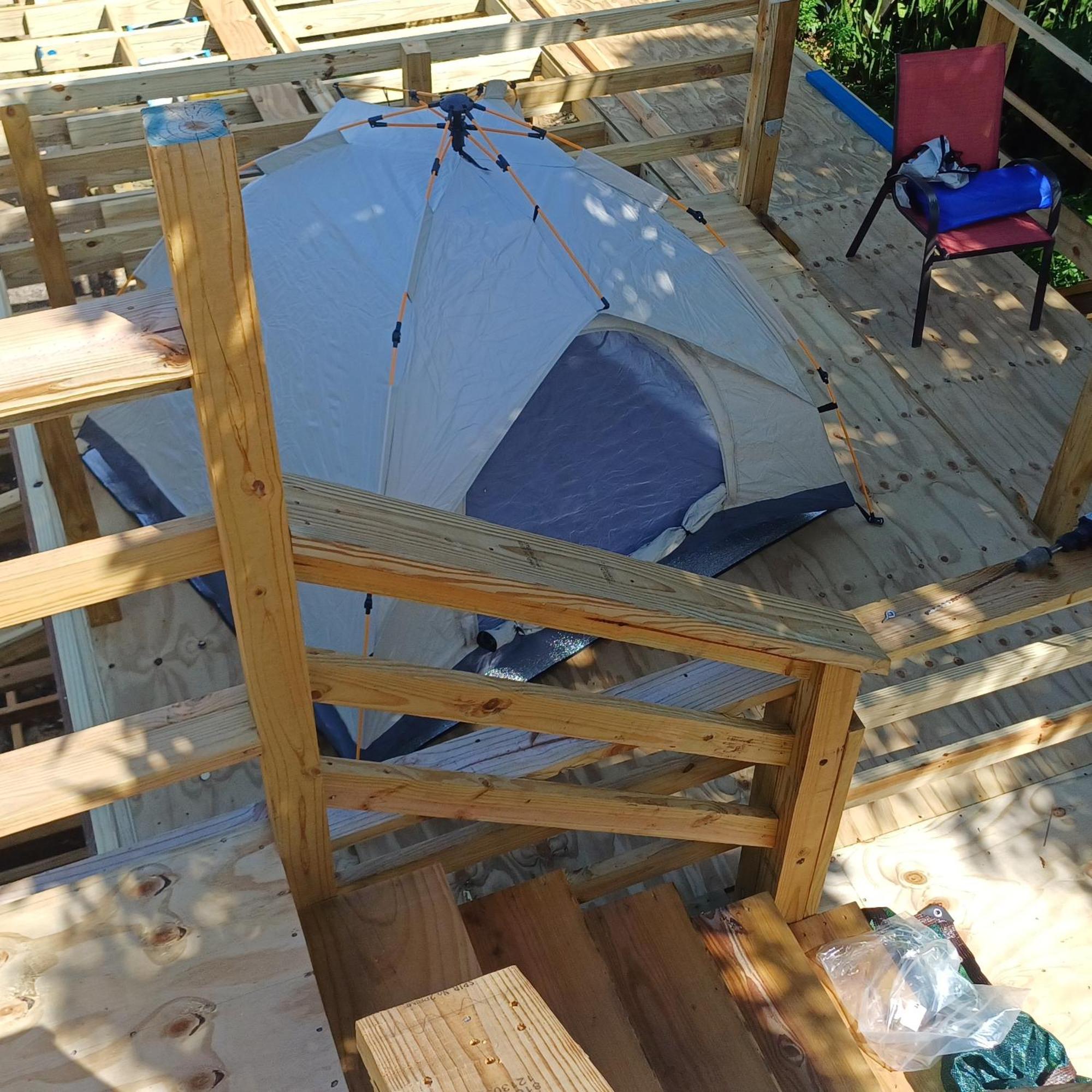 Rooster Run Glamping Camping Has Rooftop And Off The Ground Glamping Experience For 1 To 16 In A Single Tent And Views Of The Rain Forrest And To Culebra Across The Atlantic Ocean W Tents, Linens, Deluxe Air Beds, Warm Shower And More At A Great Pric Vieques Exterior foto